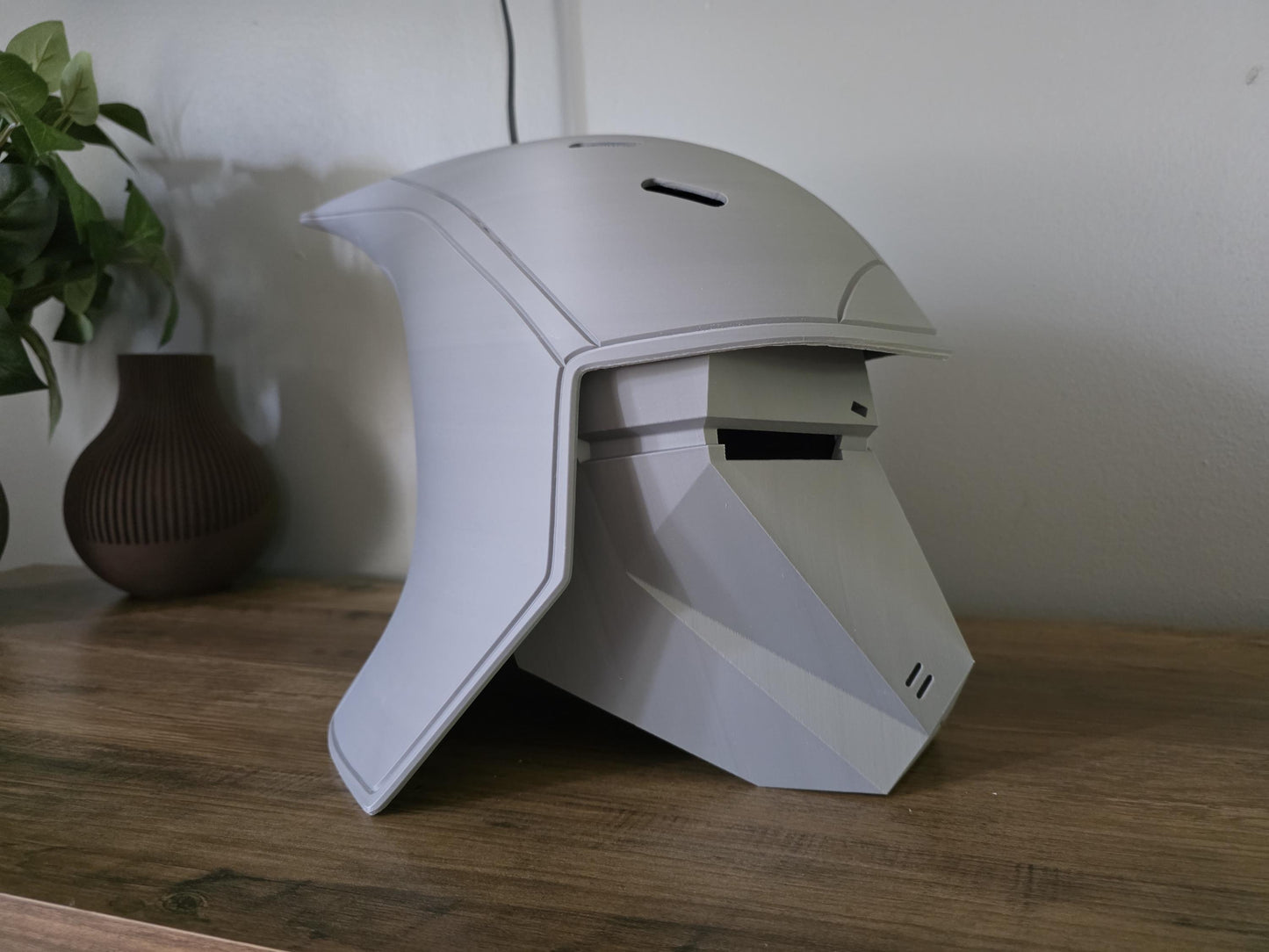Seventh Sister Inquisitor Helmet DIY